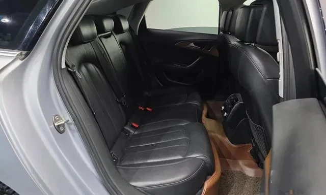 Audi A6 3.0TDI/40TDI, снимка 11 - Автомобили и джипове - 54126365