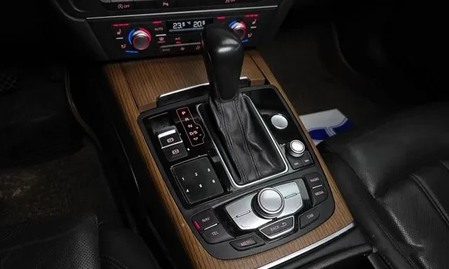 Audi A6 3.0TDI/40TDI, снимка 8 - Автомобили и джипове - 54126365