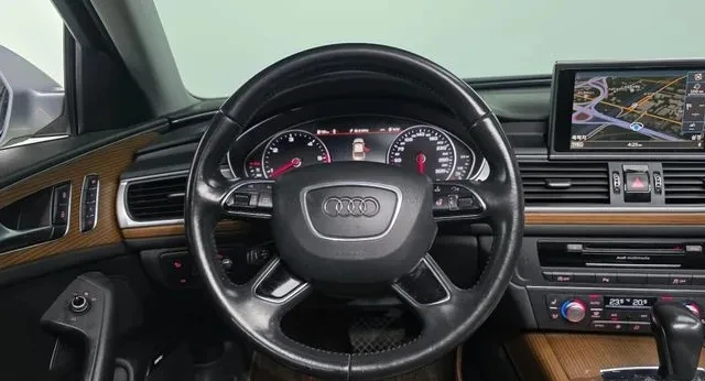 Audi A6 3.0TDI/40TDI, снимка 13 - Автомобили и джипове - 54126365