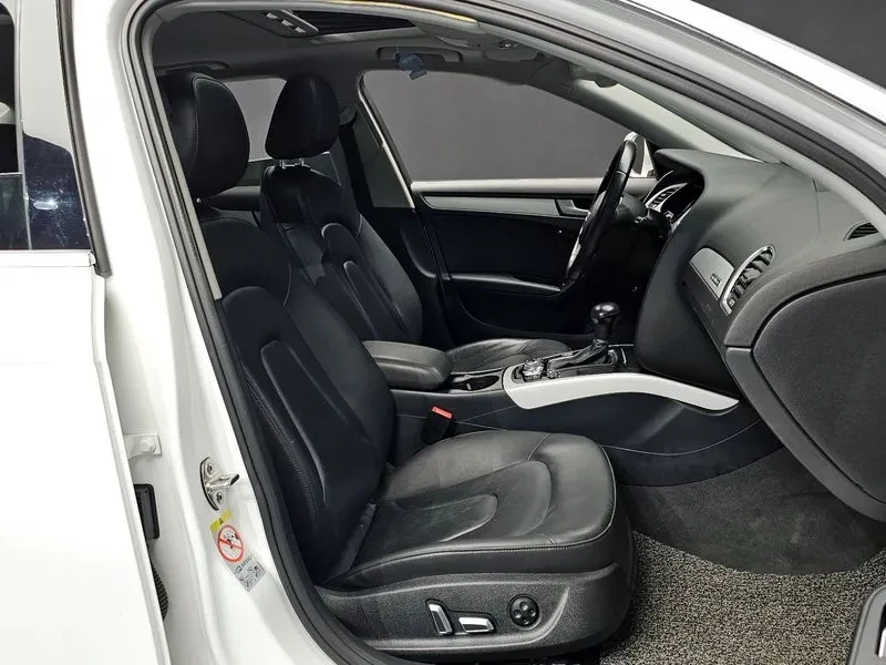 Audi A4 2.0 TDI Quattro, снимка 10 - Автомобили и джипове - 54143680