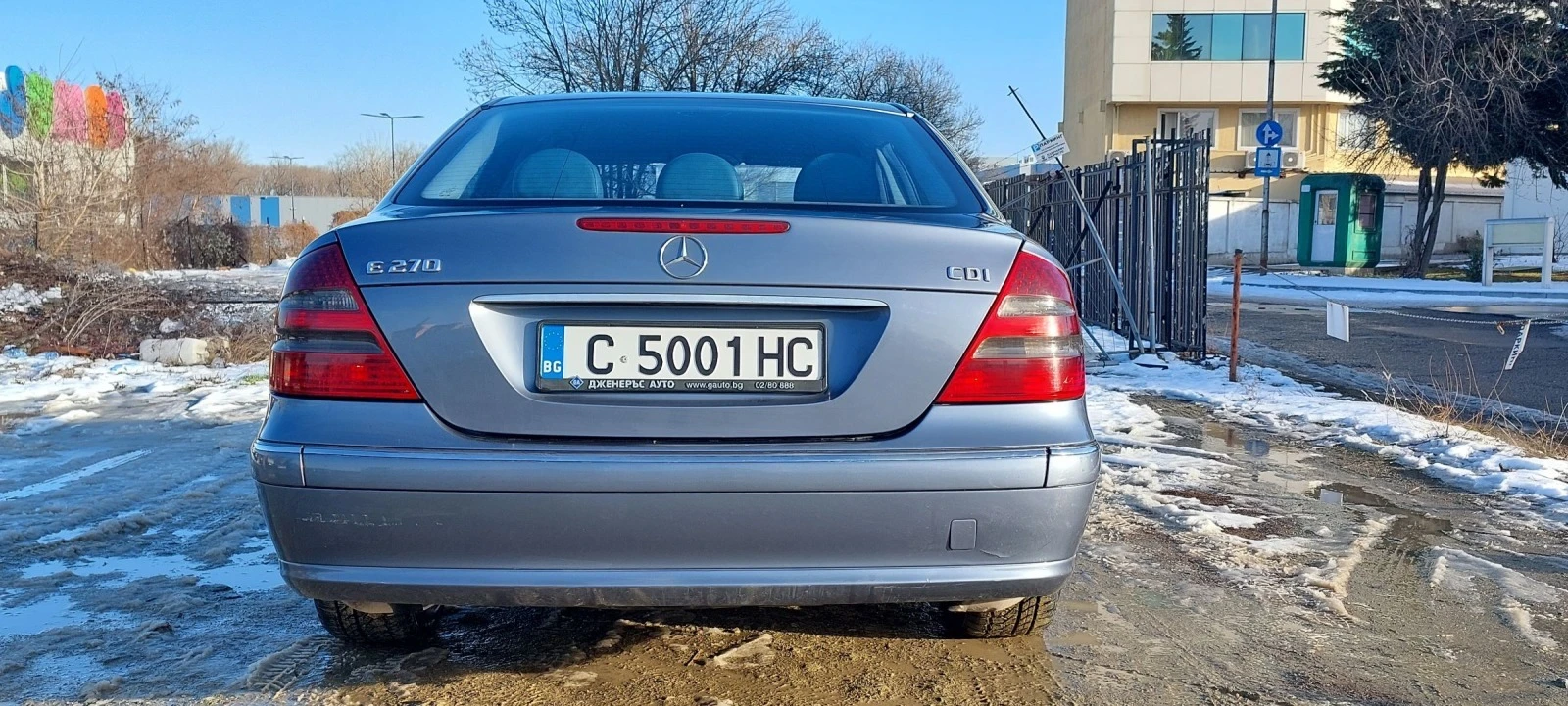 Mercedes-Benz E 270  - изображение 3