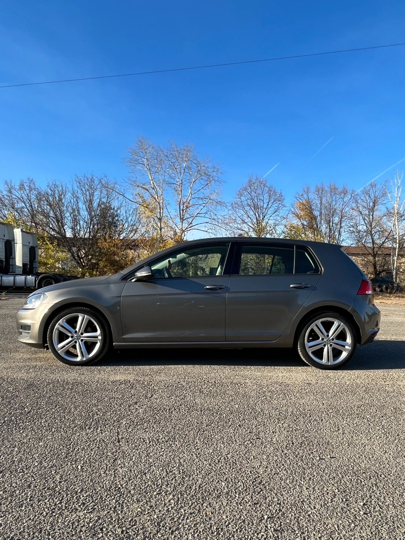 VW Golf 1.6TDI / NAVI - изображение 3