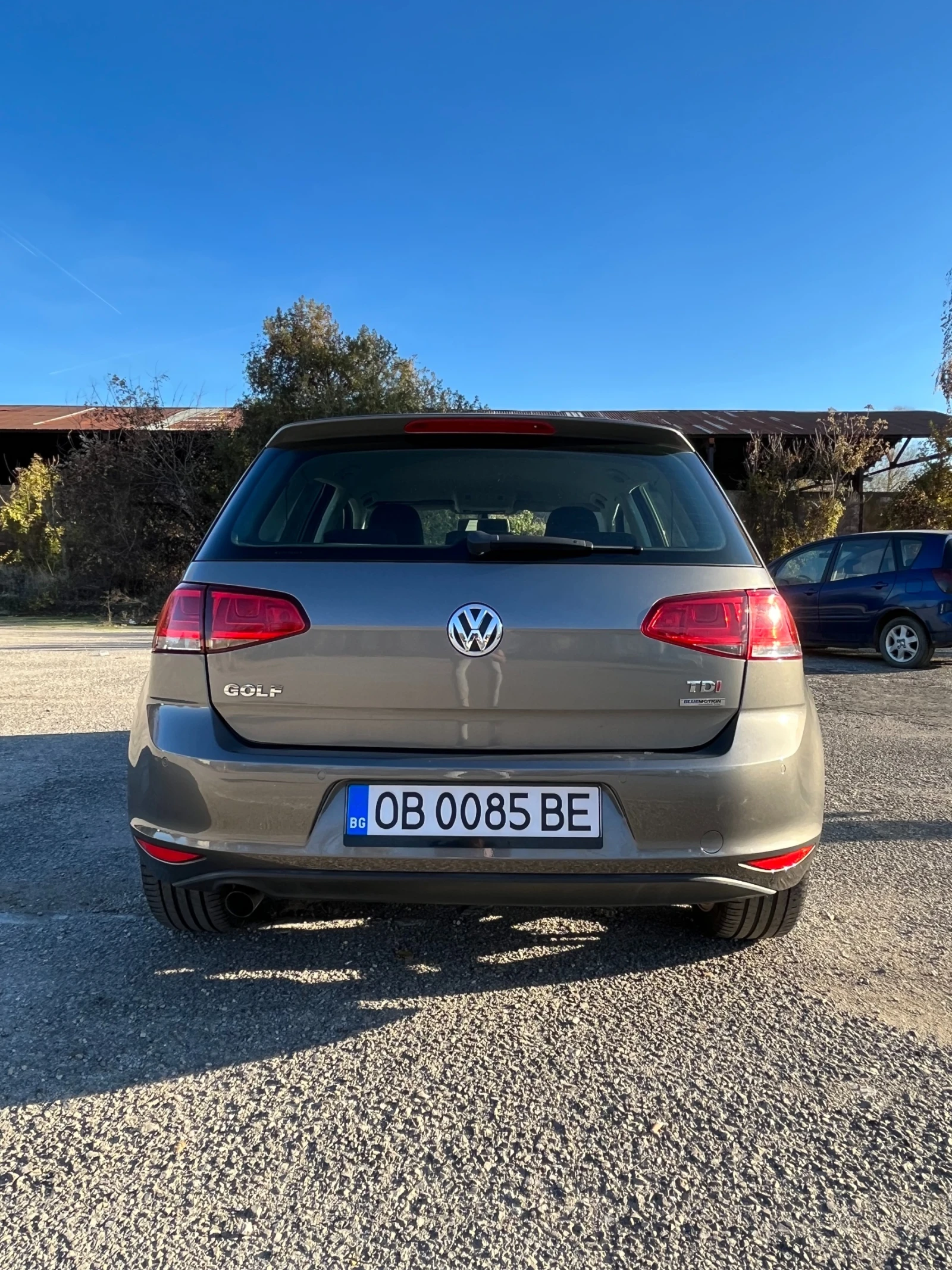 VW Golf 1.6TDI / NAVI - изображение 5