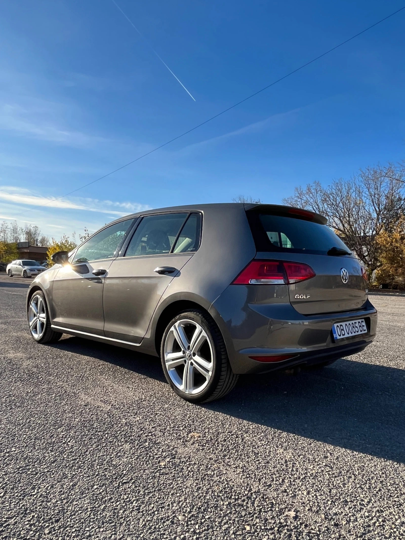 VW Golf 1.6TDI / NAVI - изображение 4