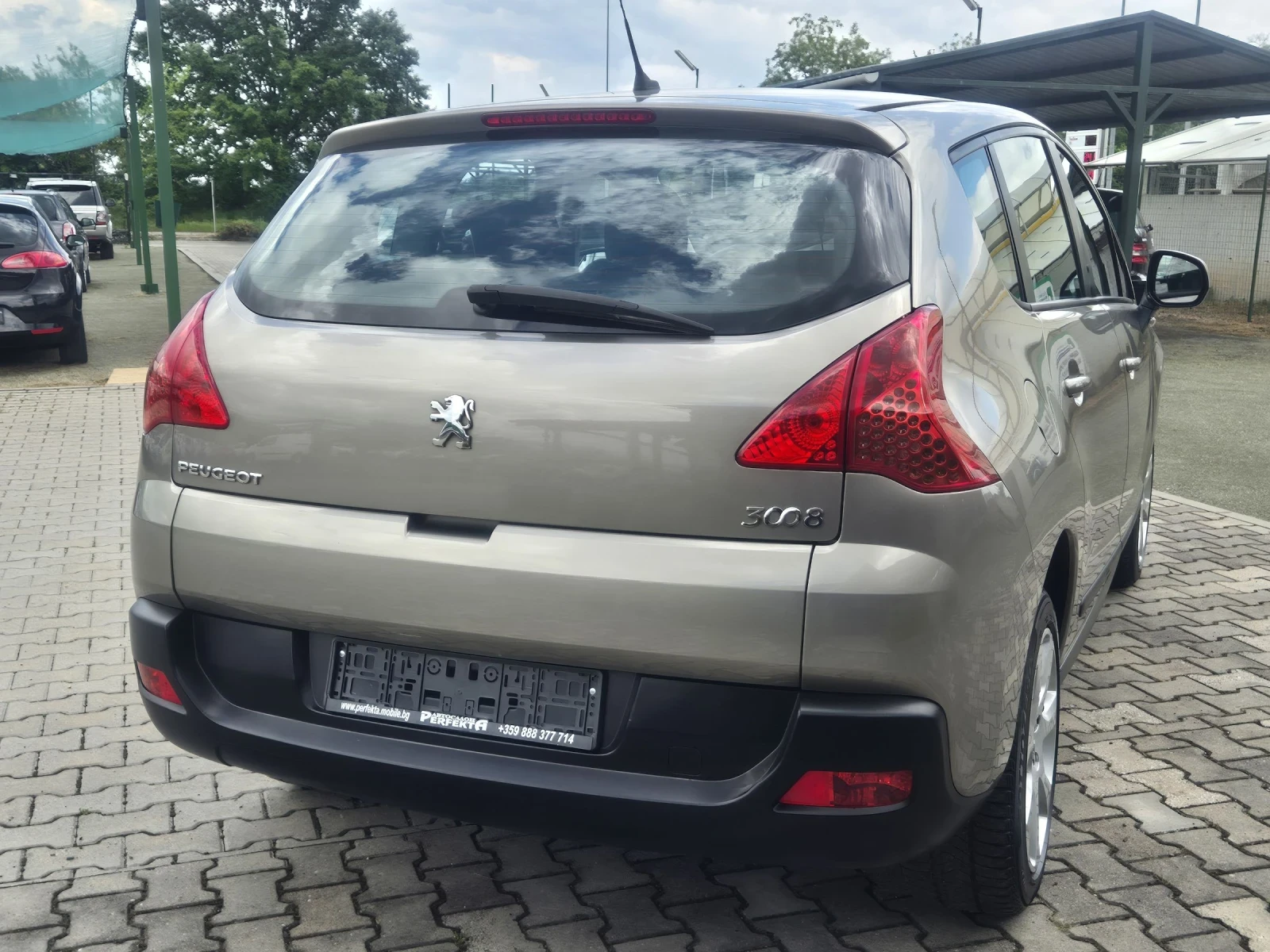 Peugeot 3008 1.6HDI 110к.с. - изображение 8
