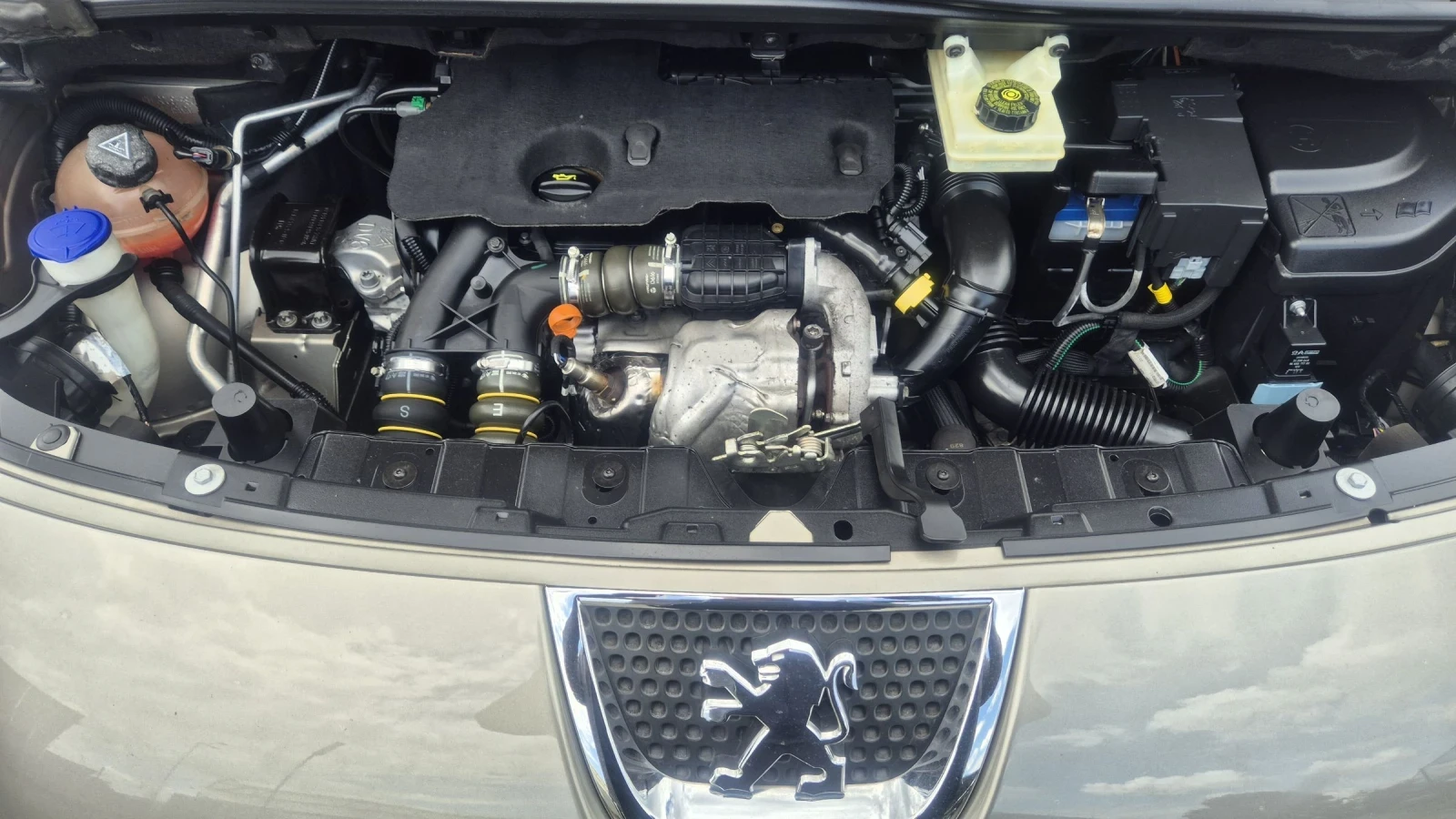 Peugeot 3008 1.6HDI 110.. | Mobile.bg   17