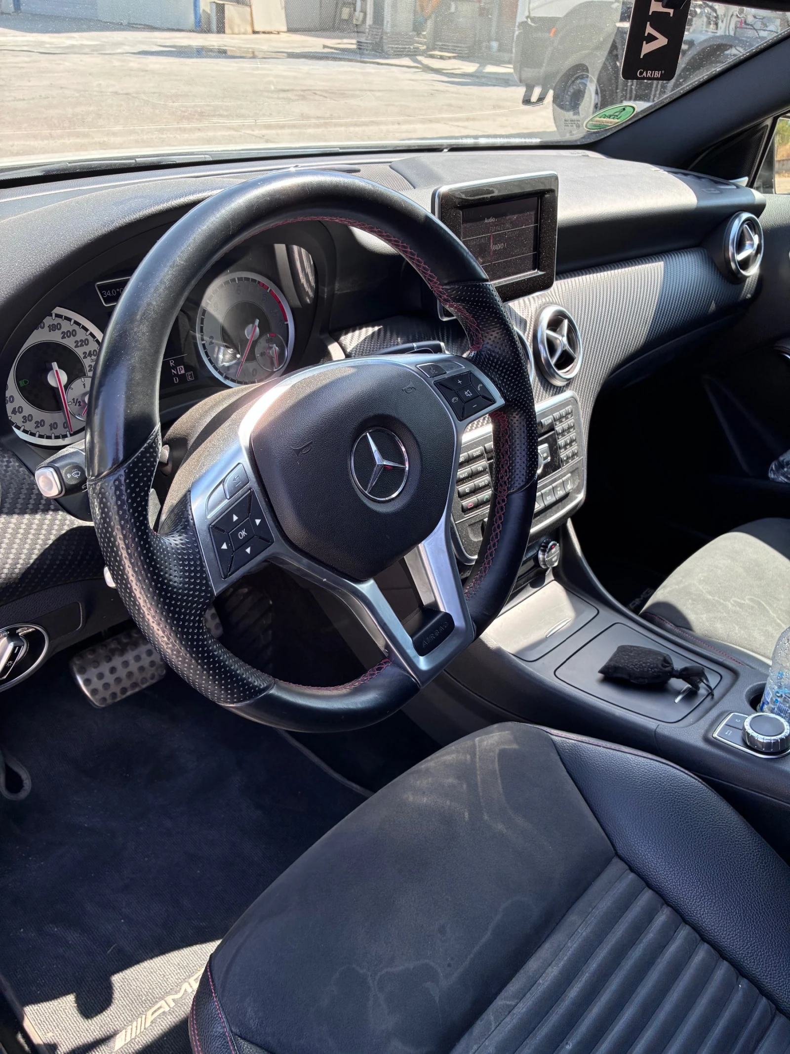 Mercedes-Benz A 220  AMG PAKET - изображение 3