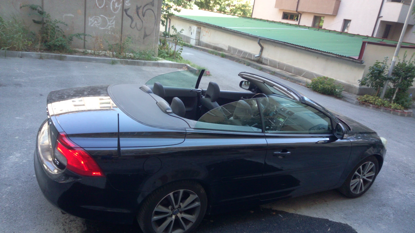 Volvo C70 D3 150 KINETIC - изображение 4