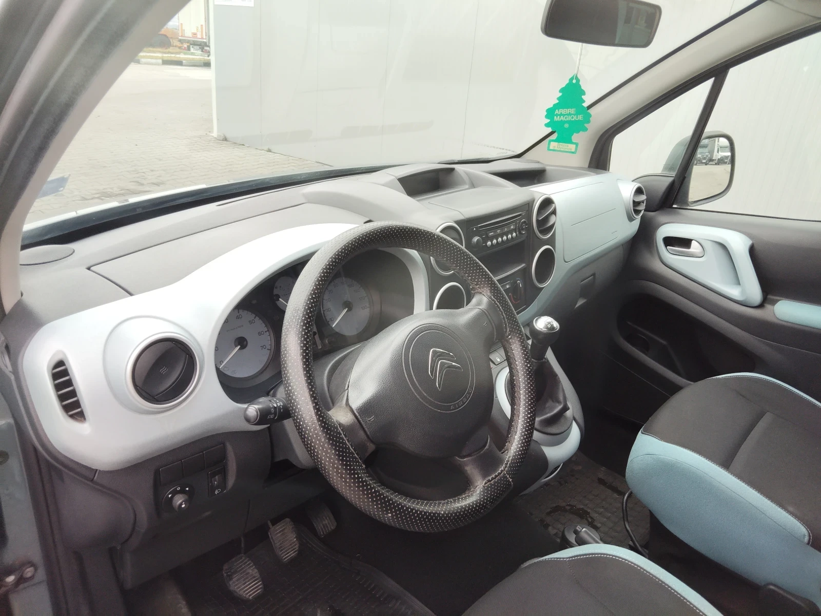 Citroen Berlingo HDI - изображение 6