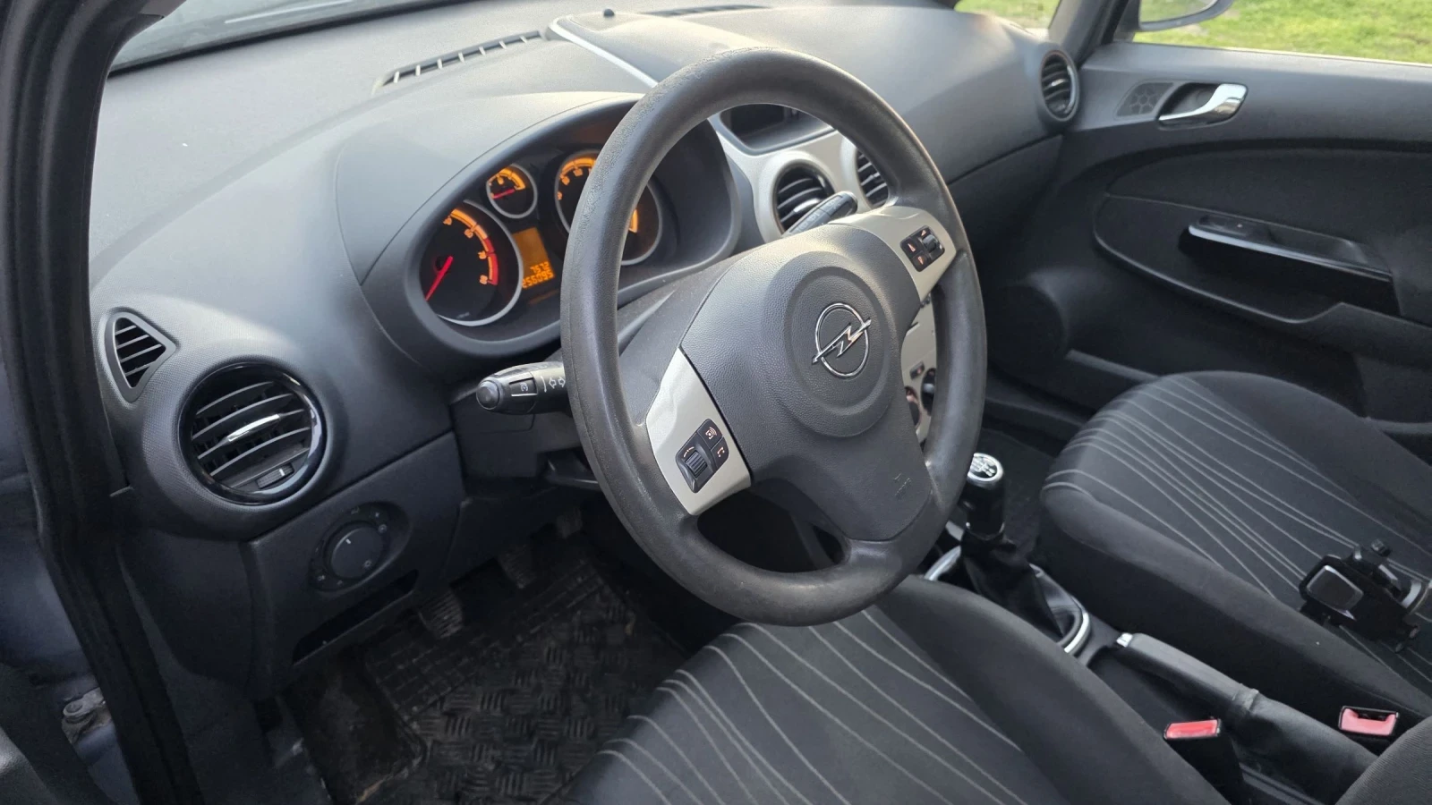 Opel Corsa Д - изображение 5