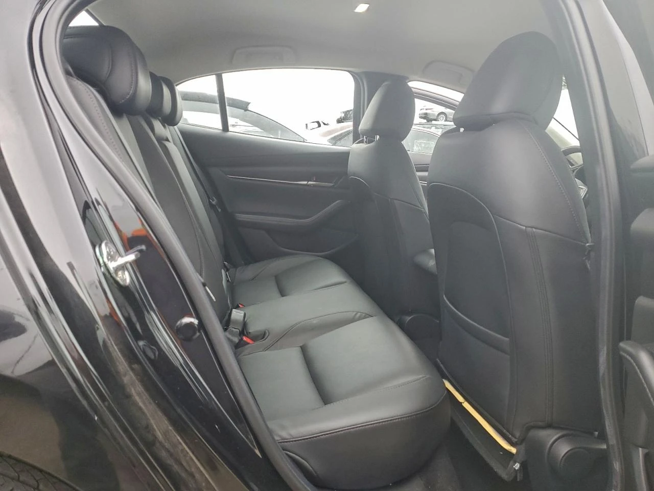 Mazda 3 * Select* Keyless* м.Точки* Remote* 45k km*  - изображение 10