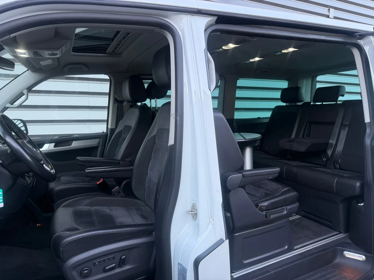 VW Multivan 2.0TDI HIGHLINE, 4x4, Edition 30, ABT, ��������� | Mobile.bg � ����������� 8