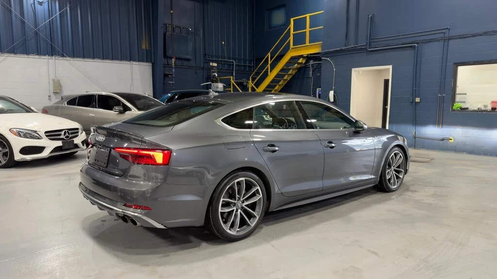Audi S5 Sportback quattro * АвтоКредит* (Цена до БГ) , снимка 4 - Автомобили и джипове - 53738977