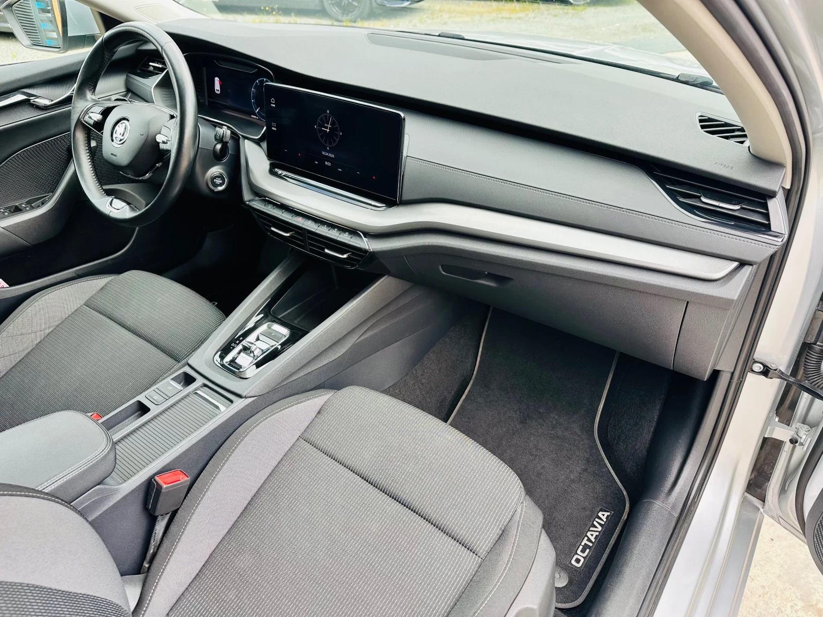 Skoda Octavia 2.0 TDI/Distronic/Navi | Mobile.bg � ����������� 15