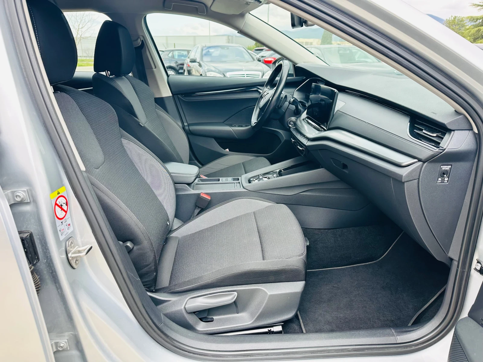 Skoda Octavia 2.0 TDI/Distronic/Navi | Mobile.bg � ����������� 14