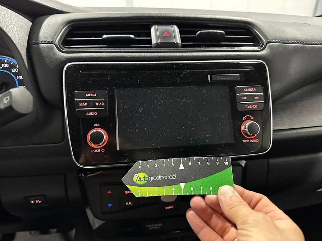 Nissan Leaf  40 kWh N-connecta | Mobile.bg � ����������� 12
