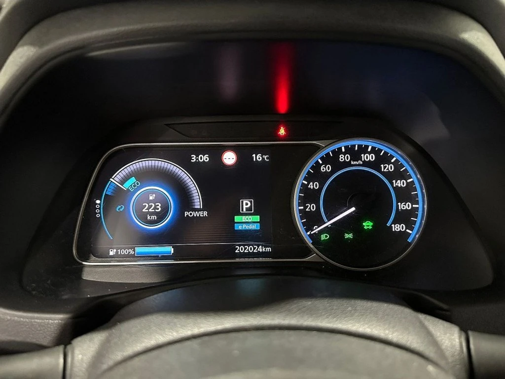 Nissan Leaf  40 kWh N-connecta | Mobile.bg � ����������� 9