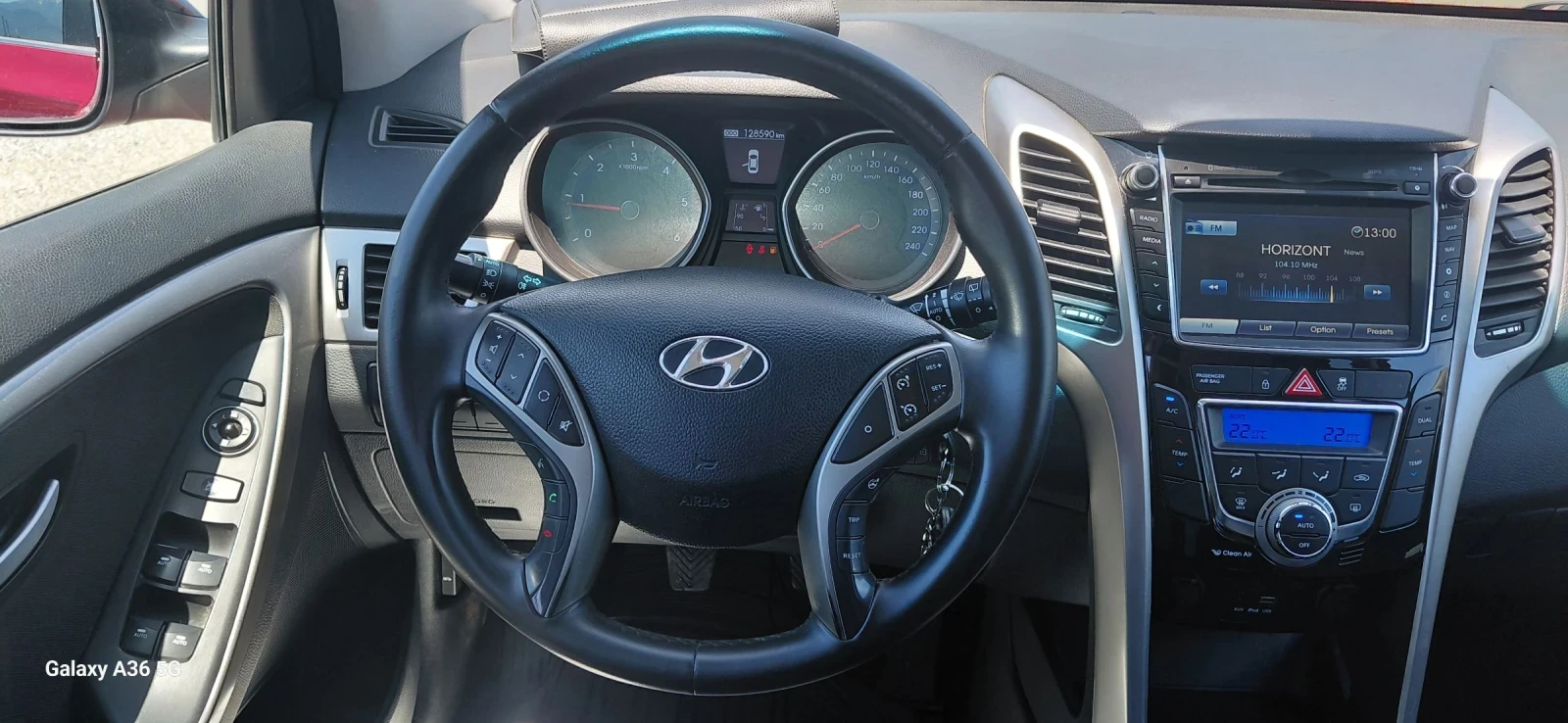 Hyundai I30 1.6D, euro 6, NAVI, CAMERA, снимка 7 - Автомобили и джипове - 54719842