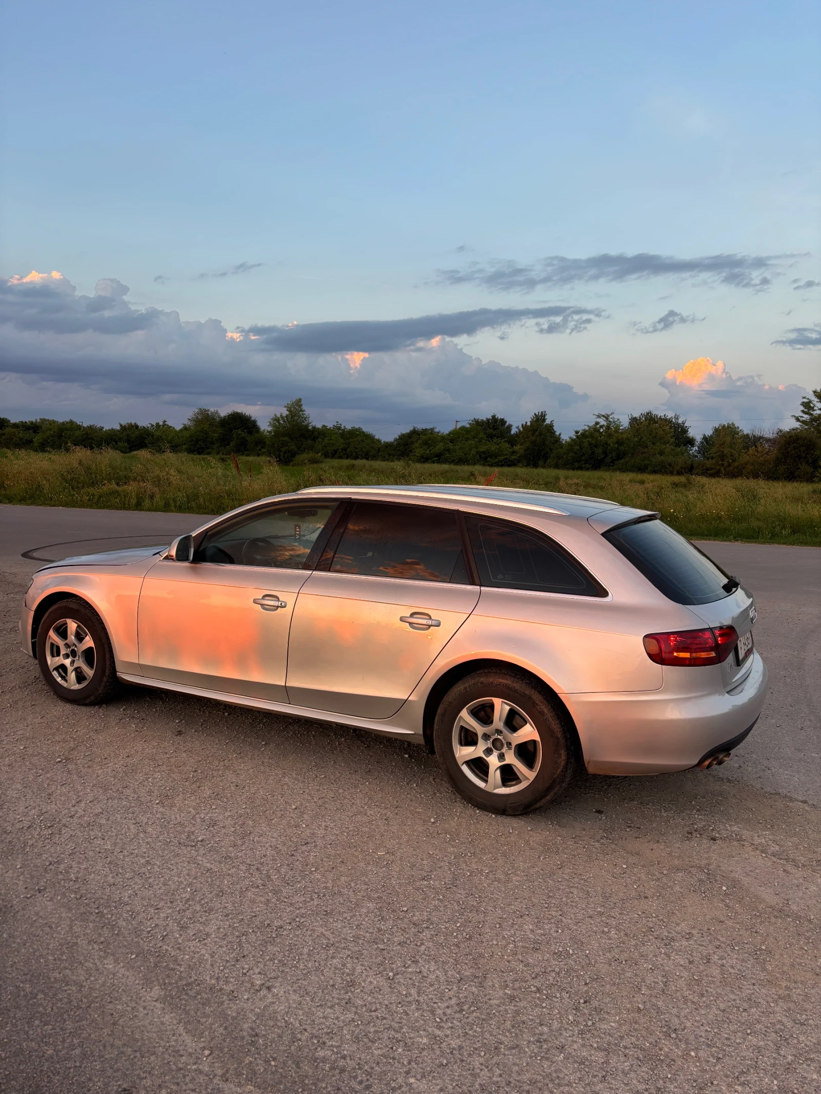 Audi A4, снимка 2 - Автомобили и джипове - 54826998