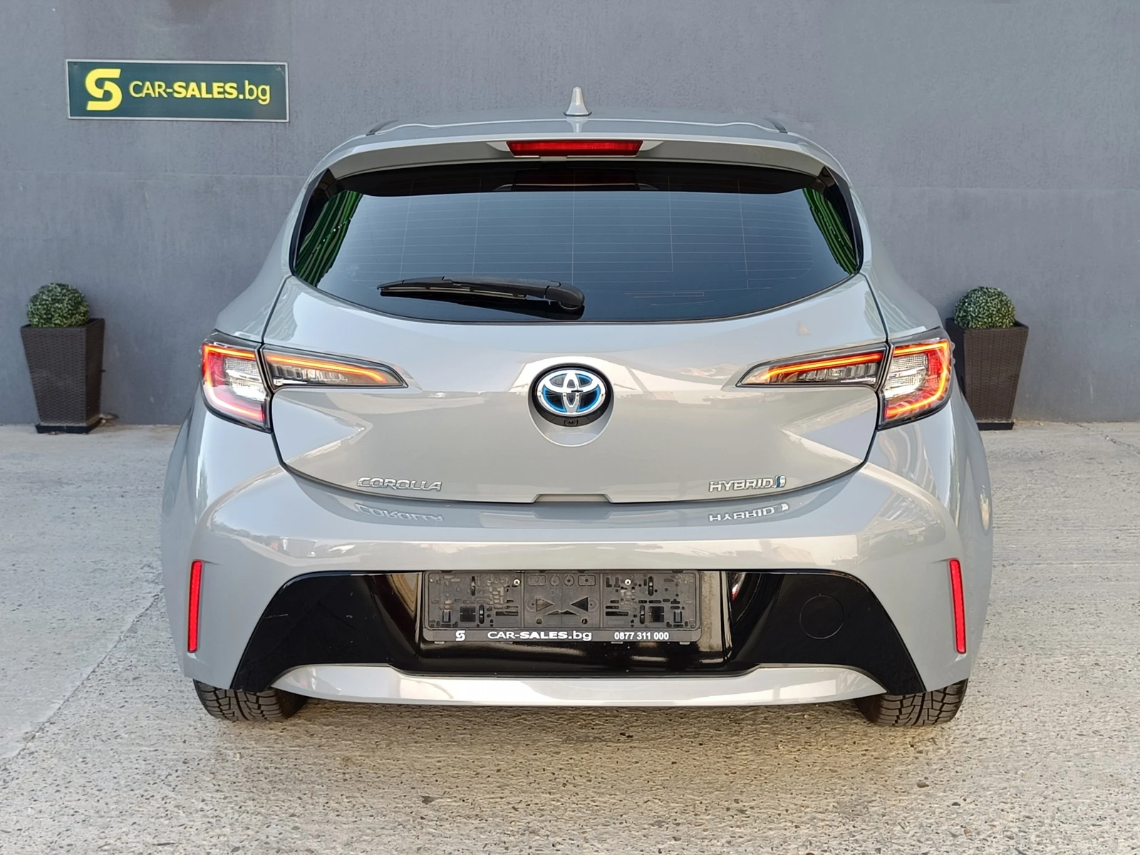 Toyota Corolla 1.8 Заводска гаранция, снимка 6 - Автомобили и джипове - 54942996