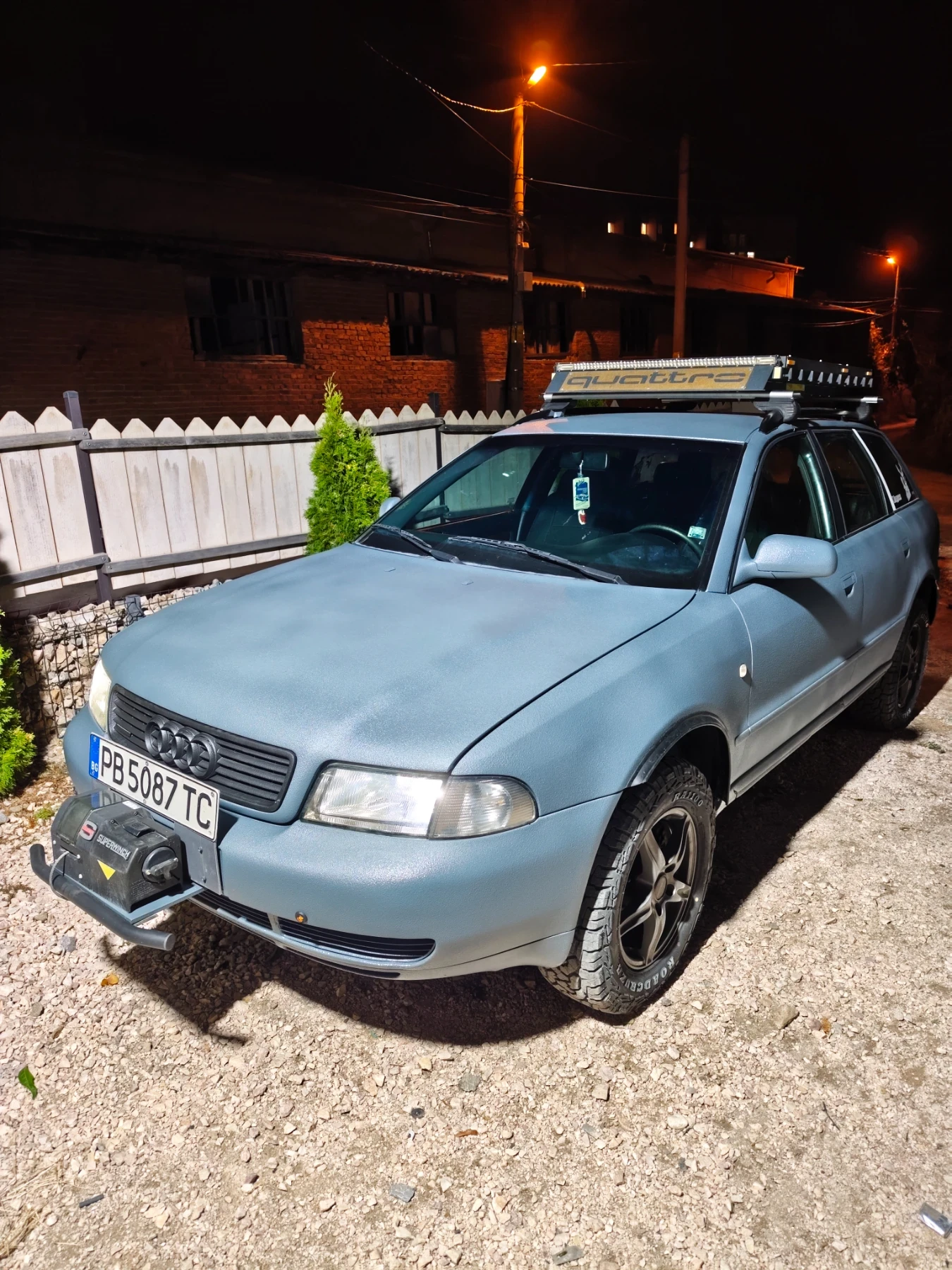 Audi A4 1.9 TDI AFN 110 + 30 quattro , снимка 5 - Автомобили и джипове - 56617716