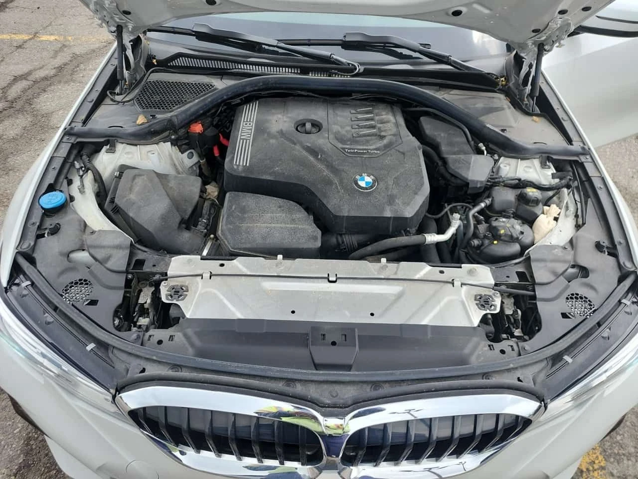 BMW 330 I XDRIVE| ПЪЛЕН М-ПАКЕТ| ПАНО| ПОДГРЕВИ| , снимка 17 - Автомобили и джипове - 55587101