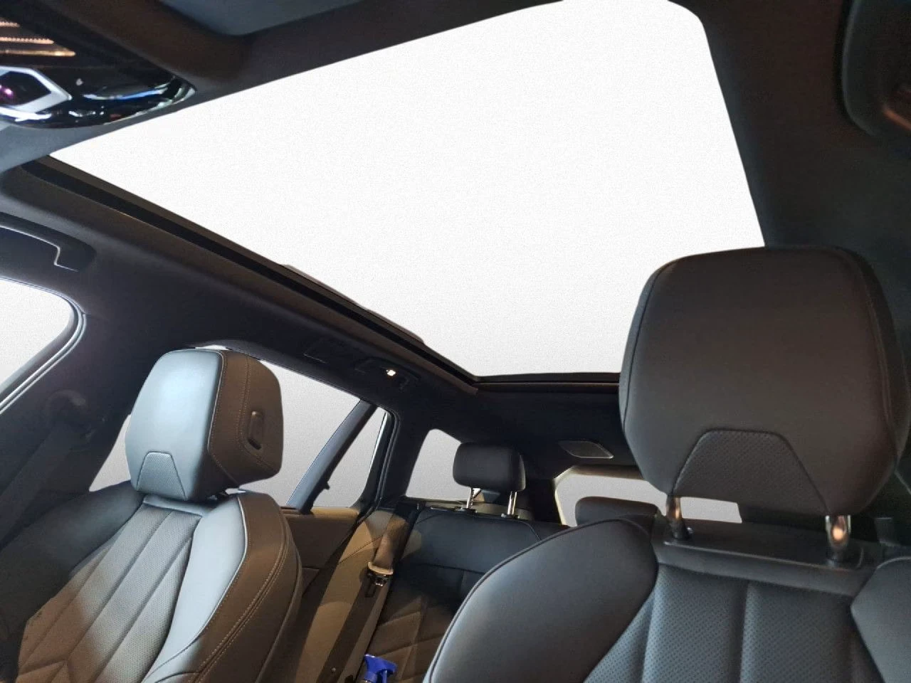 BMW 550 e* XDRIVE* M-SPORT* HEAD-UP* PANO* H&K* DISTR* MEM | Mobile.bg � ����������� 6