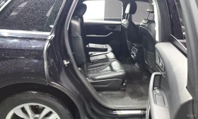 Audi Q7 Панорамен таван\Топ цена, снимка 12