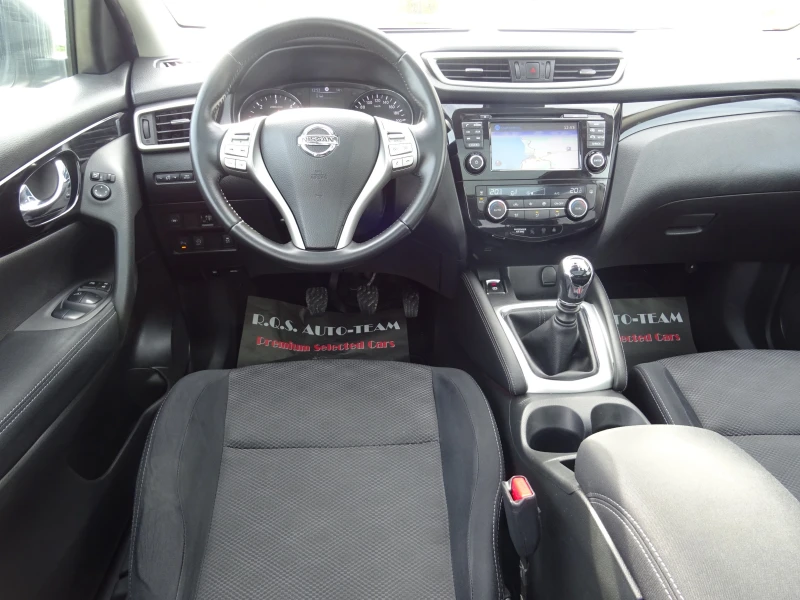 Nissan Qashqai 1.5 dCi 110kc Start & Stop 2WD 5вр. N-Connect, снимка 12 - Автомобили и джипове - 48892708