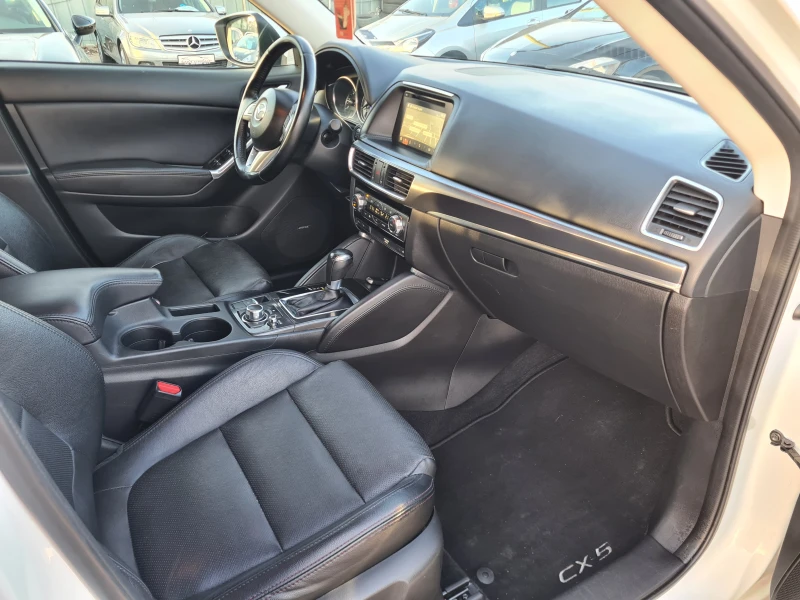 Mazda CX-5 2.2 facelift 4x4, снимка 12 - Автомобили и джипове - 50350519