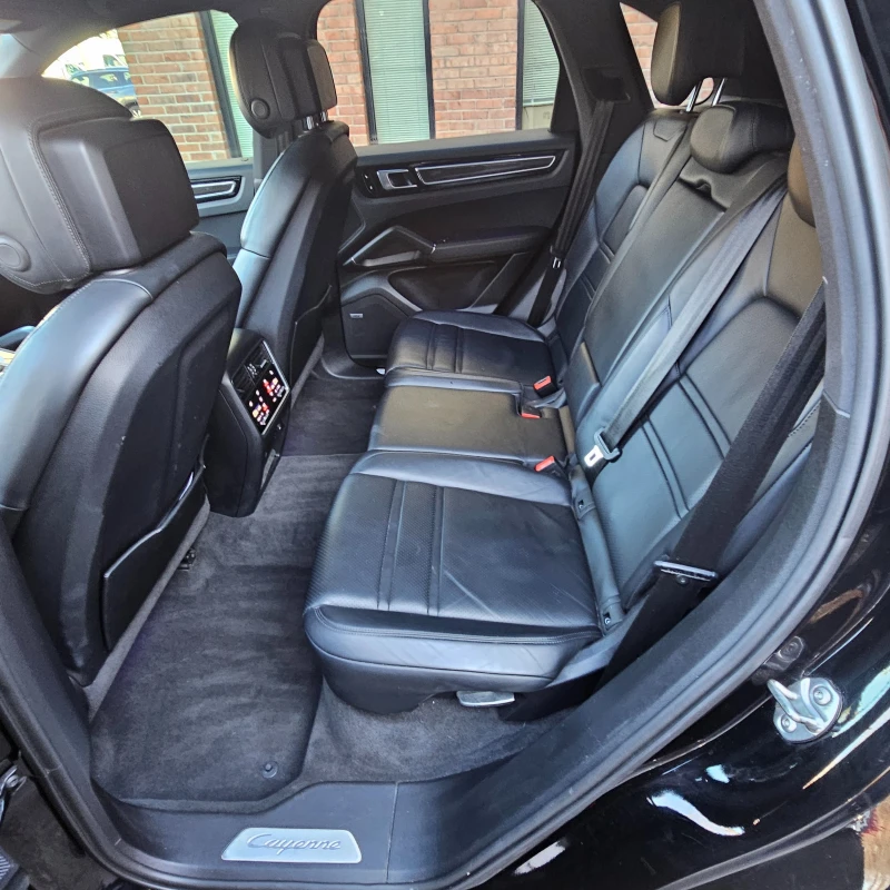 Porsche Cayenne НАЛИЧЕН БЕЗ ЩЕТИ, снимка 9 - Автомобили и джипове - 53034639
