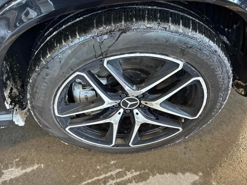 Mercedes-Benz GLE 53 4MATIC  AMG 2021 * CARFAX * БЕЗ ПЪРВОНАЧАЛНА ВНОСКА, снимка 6 - Автомобили и джипове - 53180986