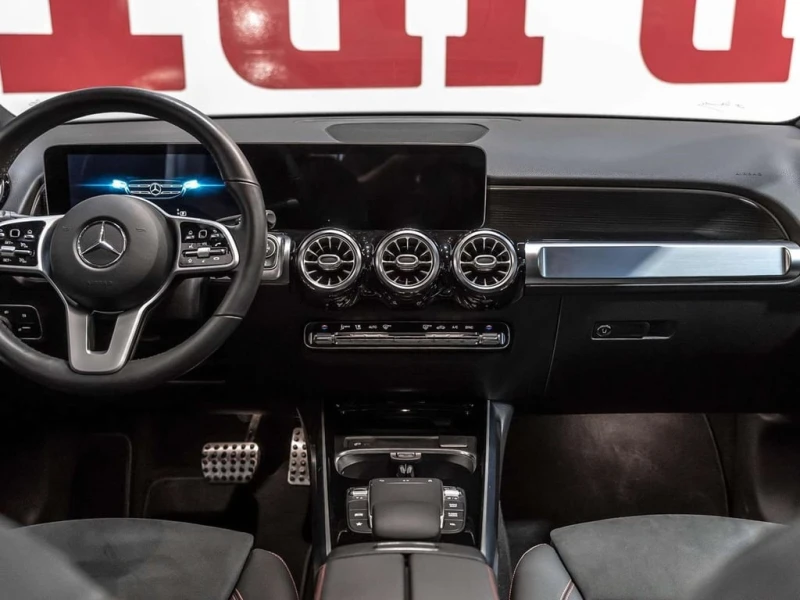 Mercedes-Benz GLB * GLB250 4MATIC * CARFAX * ЦЕНА ДО БГ, снимка 8 - Автомобили и джипове - 53223191