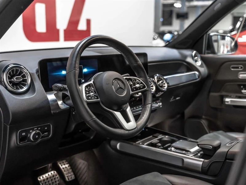 Mercedes-Benz GLB * GLB250 4MATIC * CARFAX * ЦЕНА ДО БГ, снимка 5 - Автомобили и джипове - 53223191