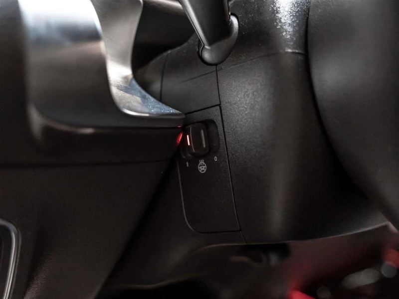 Mercedes-Benz GLB * GLB250 4MATIC * CARFAX * ЦЕНА ДО БГ, снимка 17 - Автомобили и джипове - 53223191