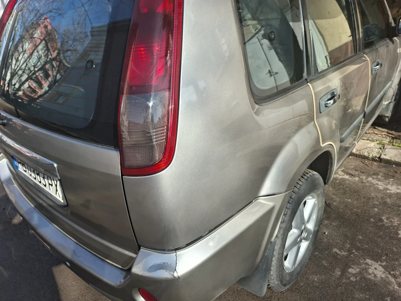 Nissan X-trail 2.2 DCI, снимка 4 - Автомобили и джипове - 53405148