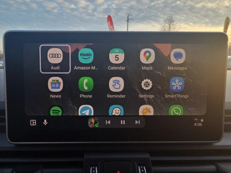 Audi Q5 QUATTRO* PROGRESIV* KEYLESS АвтоКредит(ЦЕНА ДО БГ), снимка 11 - Автомобили и джипове - 53435930