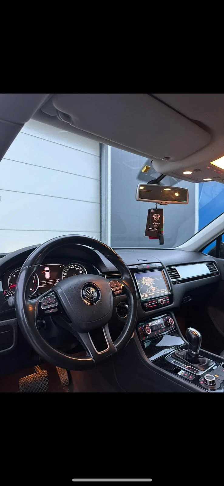 VW Touareg  - изображение 10