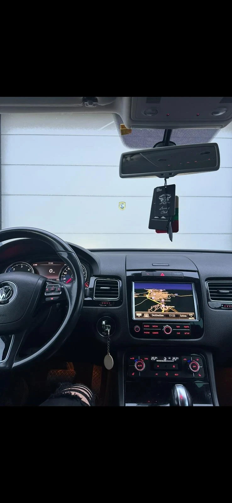 VW Touareg  - изображение 9