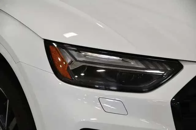 Audi Q5 * Technik / S Line Black Package / ОБДУХВАНЕ/ B&O, снимка 2 - Автомобили и джипове - 54431819