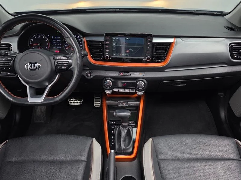Kia Stonic 1.4| 95к.с.| ВКЛ.ТЕХНОТЕСТ, снимка 7 - Автомобили и джипове - 55363300