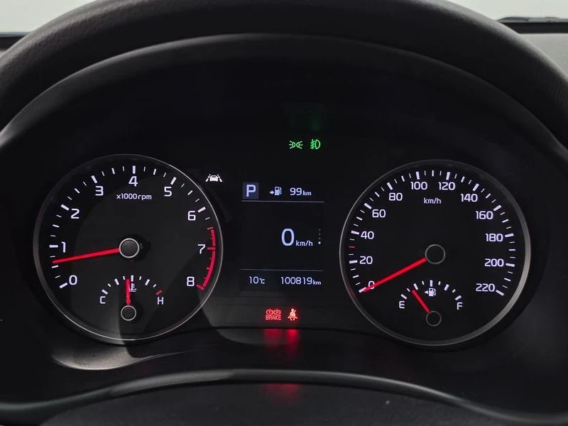 Kia Stonic 1.4| 95к.с.| ВКЛ.ТЕХНОТЕСТ, снимка 8 - Автомобили и джипове - 55363300