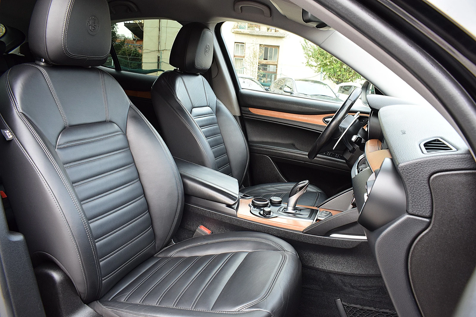 Alfa Romeo Stelvio 2.0-///LANE ASSIST/4x4 | Mobile.bg   14