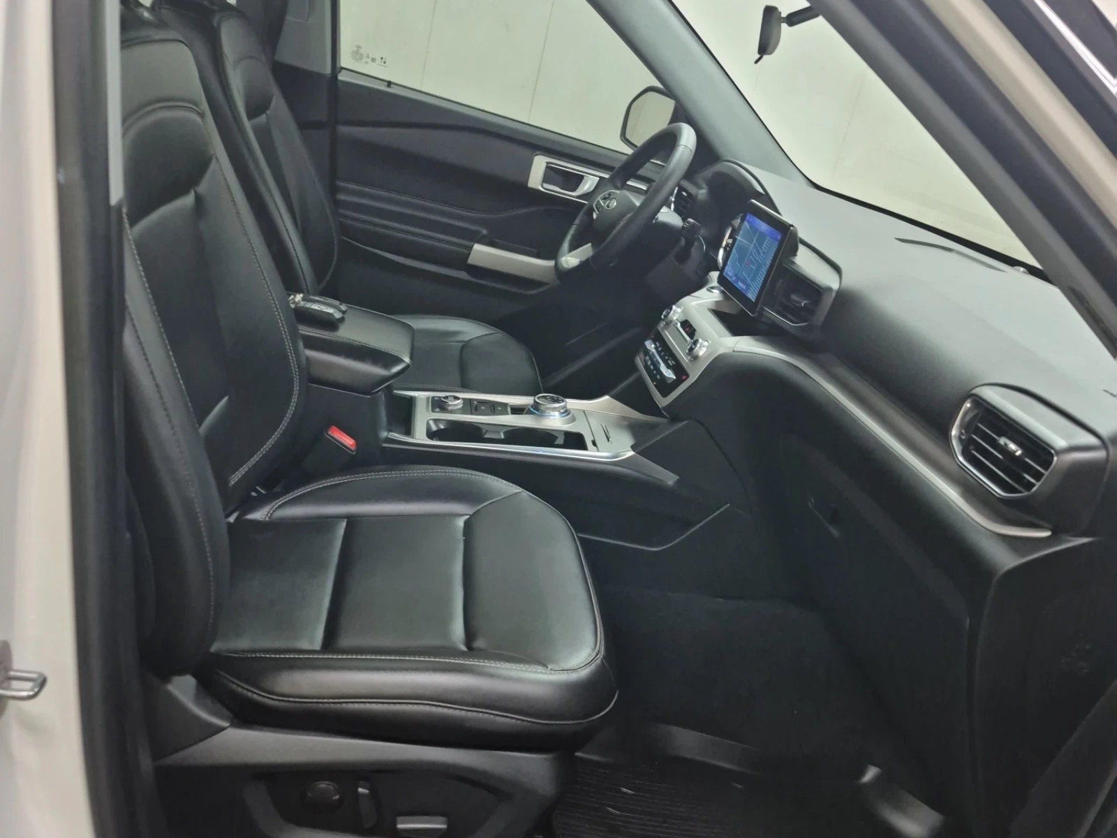 Ford Explorer XLT * CARFAX *    | Mobile.bg   12