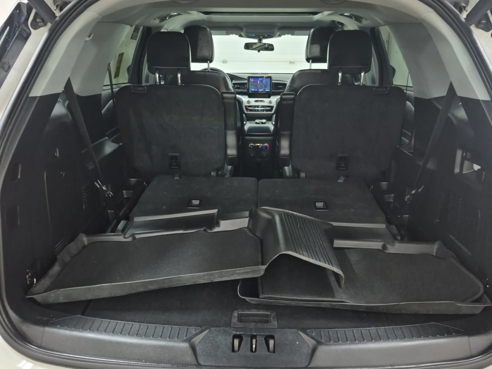 Ford Explorer XLT * CARFAX *    | Mobile.bg   14