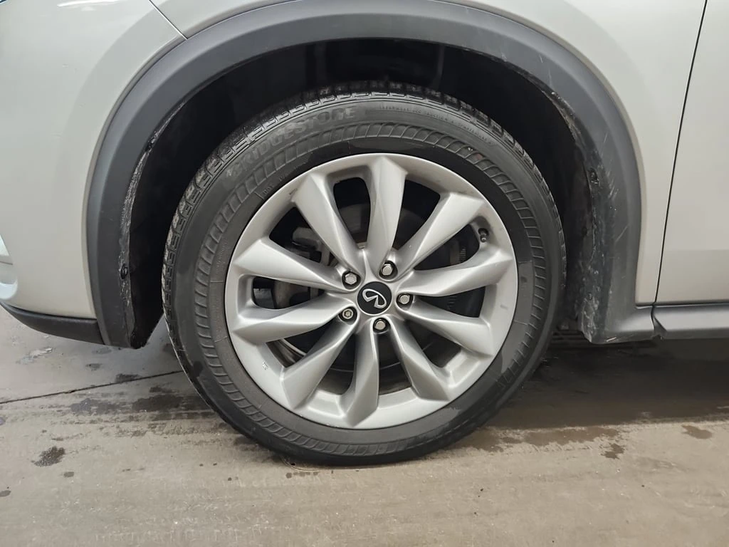 Infiniti QX50 * LUXE * CARFAX *  | Mobile.bg   7