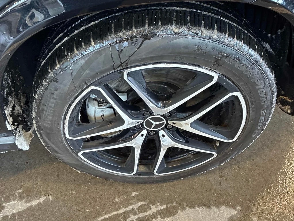 Mercedes-Benz GLE 53 4MATIC  AMG 2021 * CARFAX * БЕЗ ПЪРВОНАЧАЛНА ВНОСКА - изображение 6