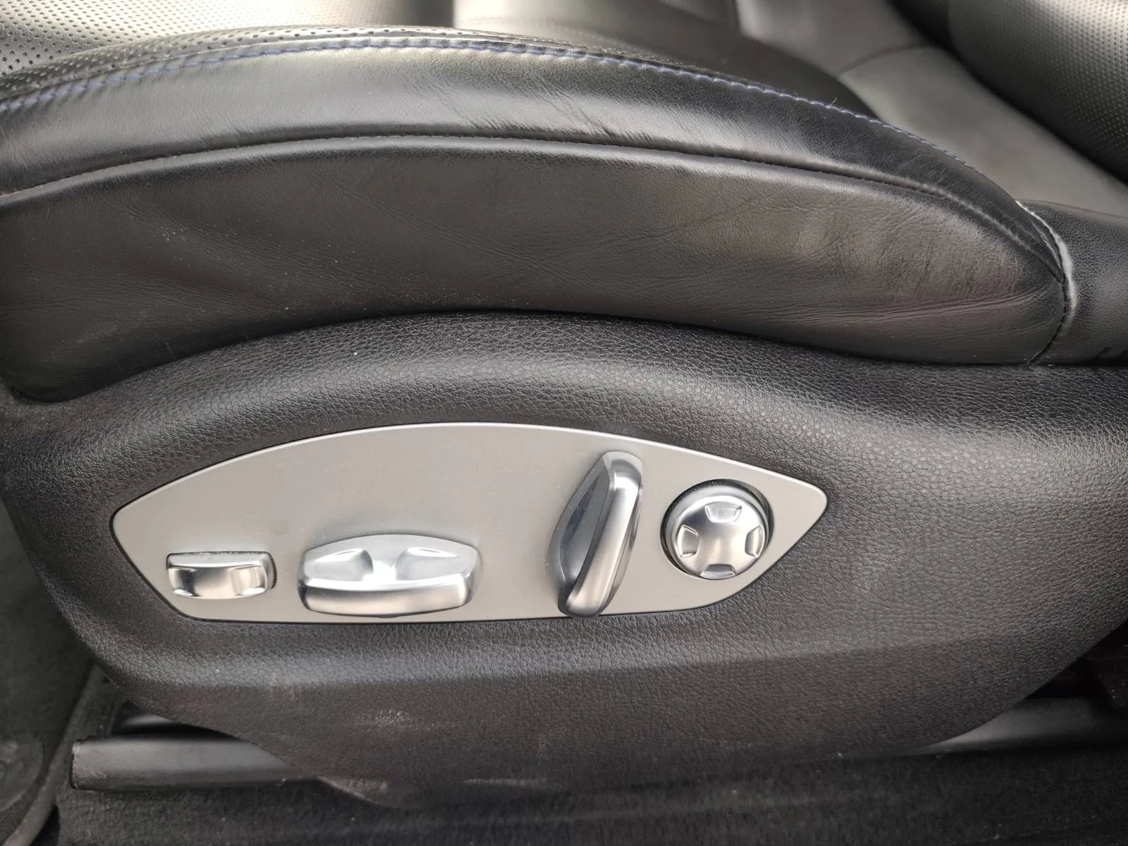 Porsche Macan 2.0T, снимка 12 - Автомобили и джипове - 53748429