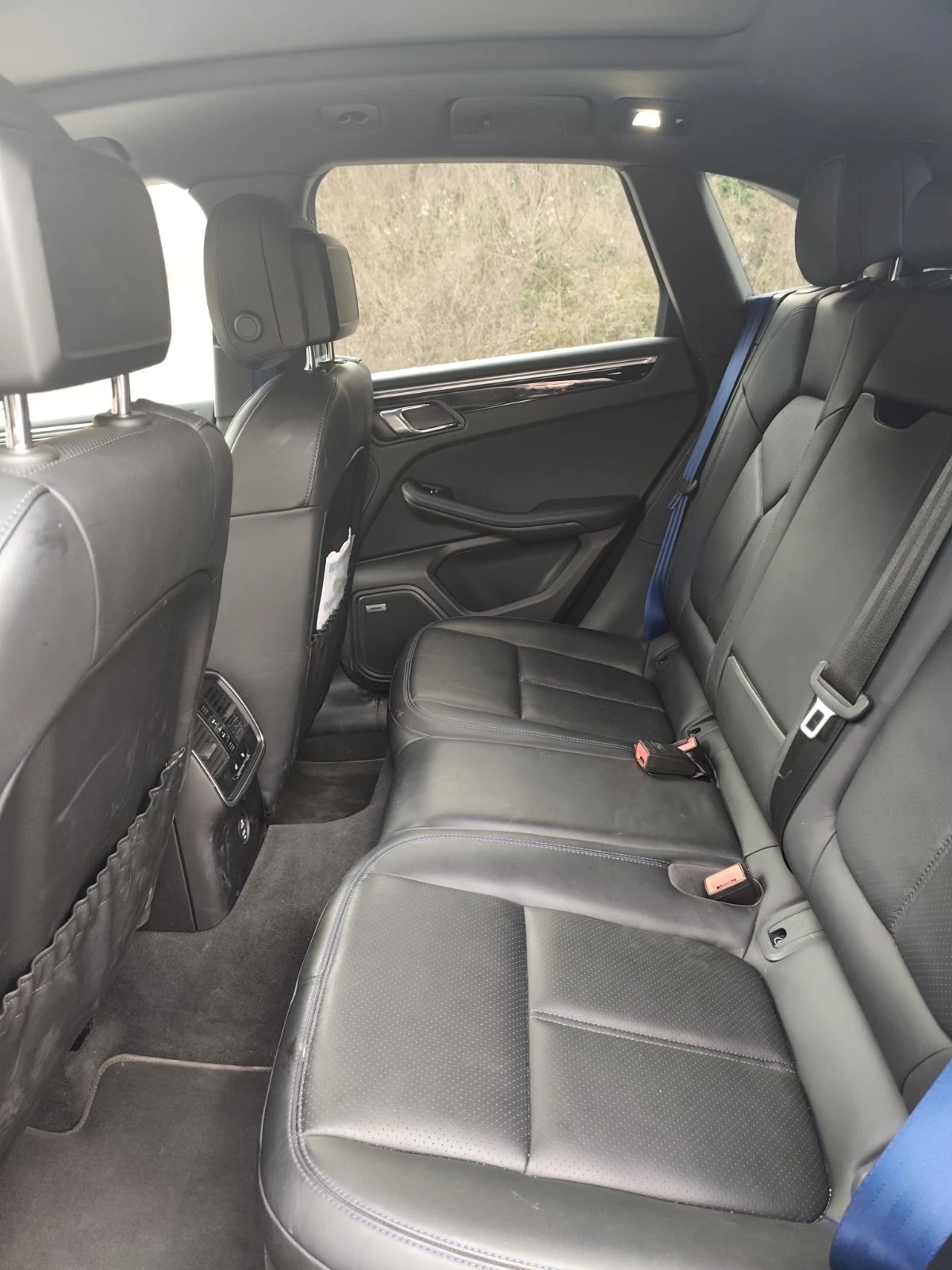 Porsche Macan 2.0T, снимка 5 - Автомобили и джипове - 53748429