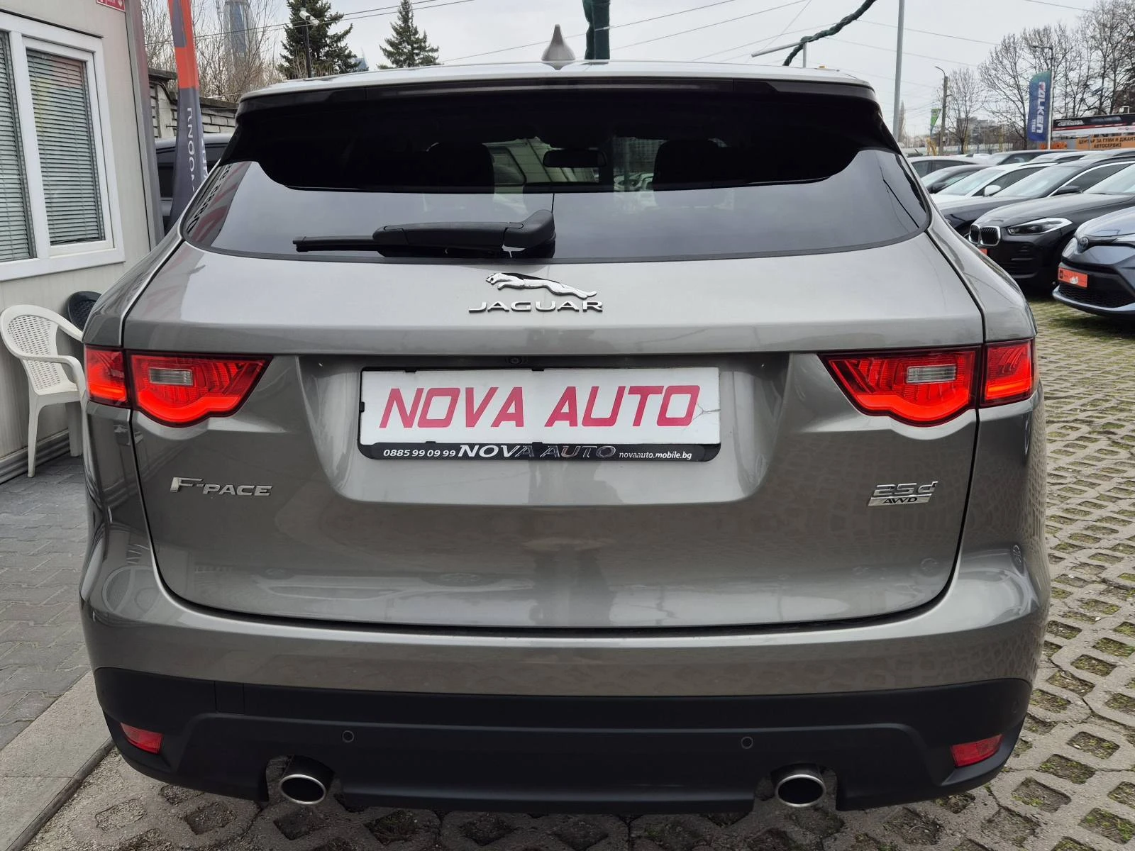 Jaguar F-PACE 2.0D-ПАНОРАМА-168.000км-СУПЕР СЪСТОЯНИЕ, снимка 3 - Автомобили и джипове - 53888325